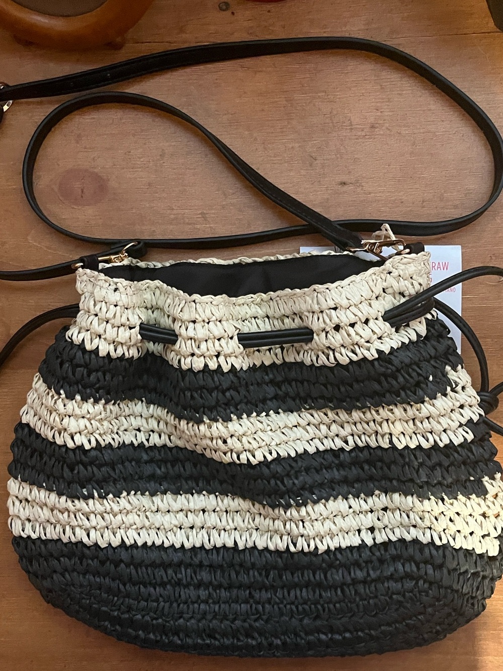 Striped Crochet Crossbody Bag - Black & Cream